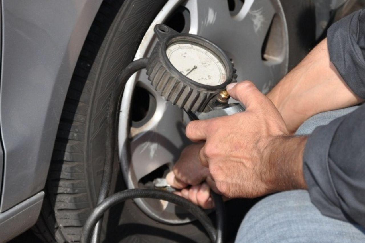 Pression des pneus : notre guide pour tout savoir !