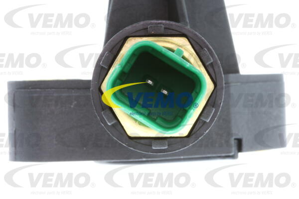 Sonde de température du liquide de refroidissement VEMO V24-72-0061