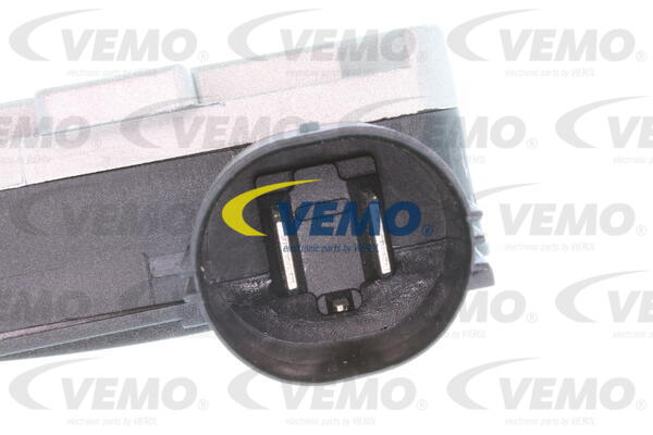 Commande du ventilateur électrique refroidissement VEMO V25-79-0009