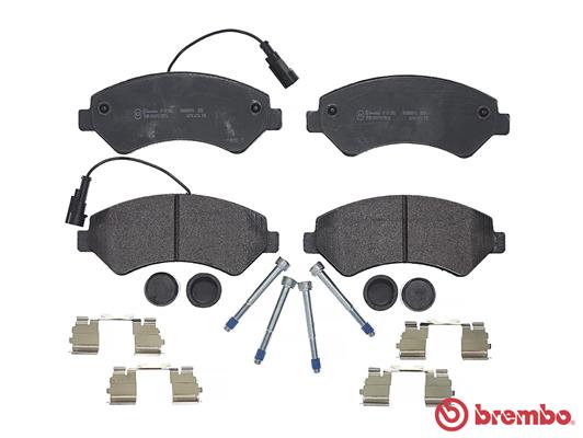 Jeu de 4 plaquettes de frein BREMBO P 61 118